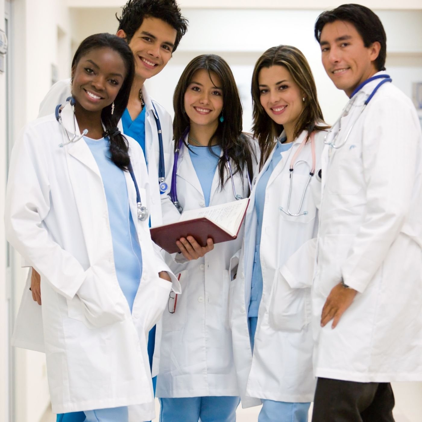 10 Excellent Cardiologists Around the World